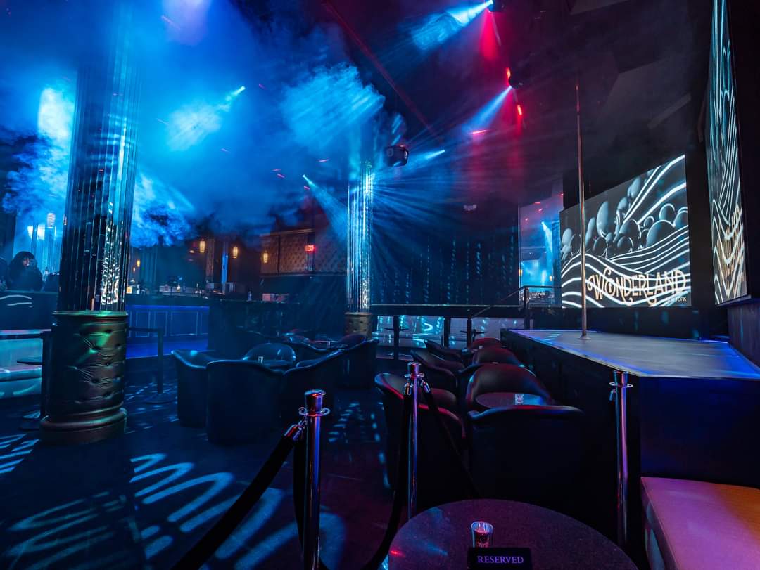 Nightclub video installation