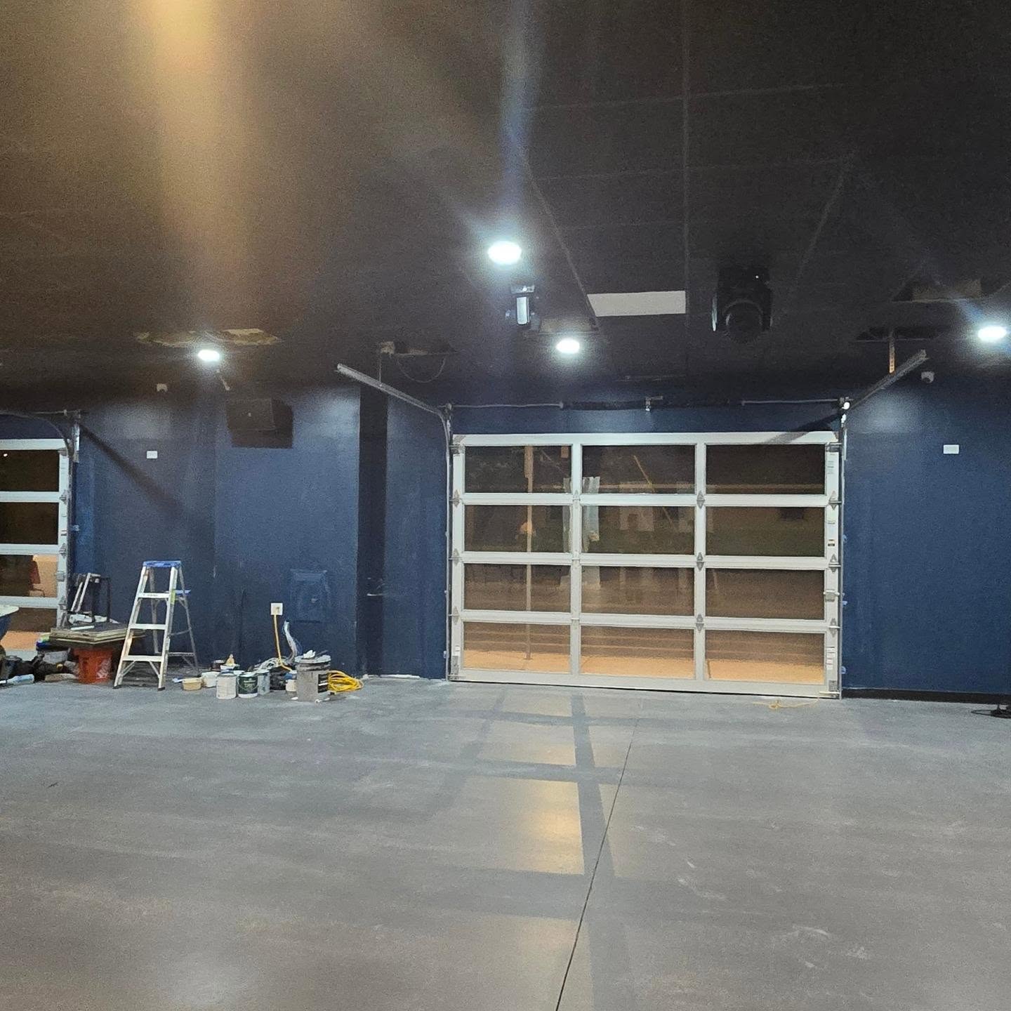 #cappysentertainment #fairviewsocial #speakers 
New speaker install at Fairview social
